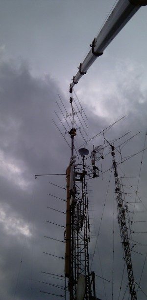 vyskove komando montuje antenu na stozar 1 20191212 1571044566